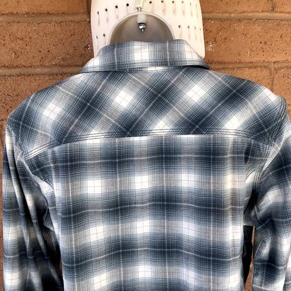 Carhartt Flannel Plaid Button Down Shirt Womens M 8/10 Western Workwear USA - Picture 6 of 12